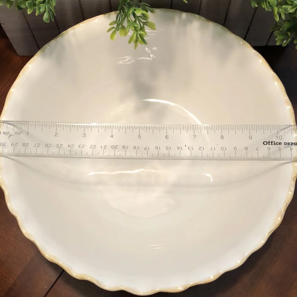 Sur La Table Casserole searching bowls set of two